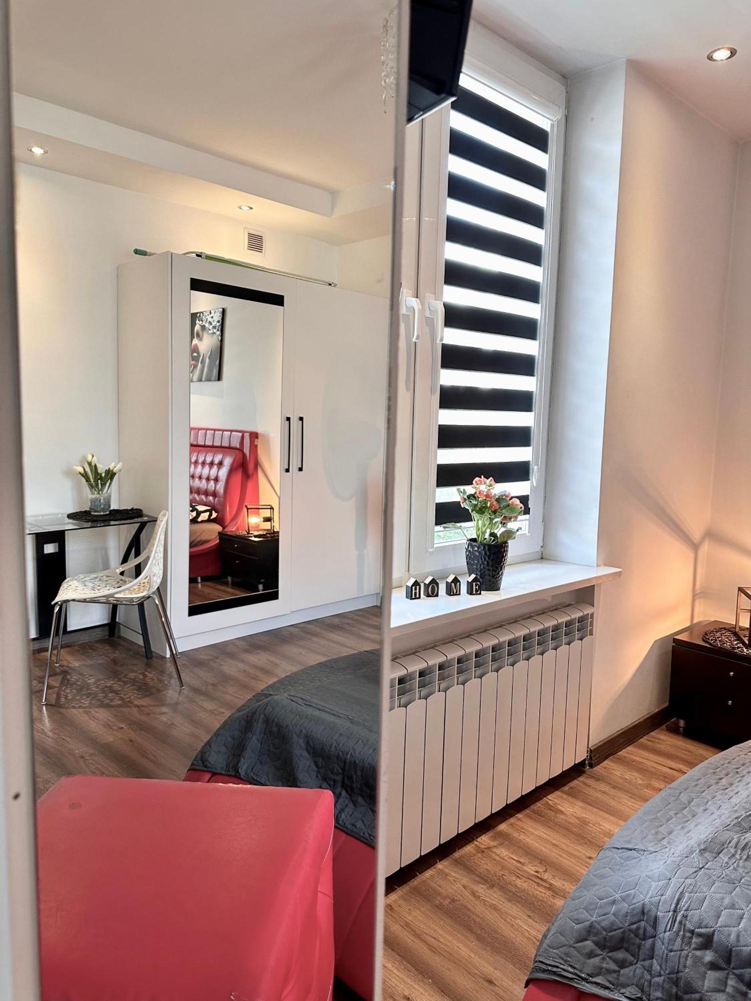 Apartament Centrum Chmielna 73C Varsovia Exterior foto